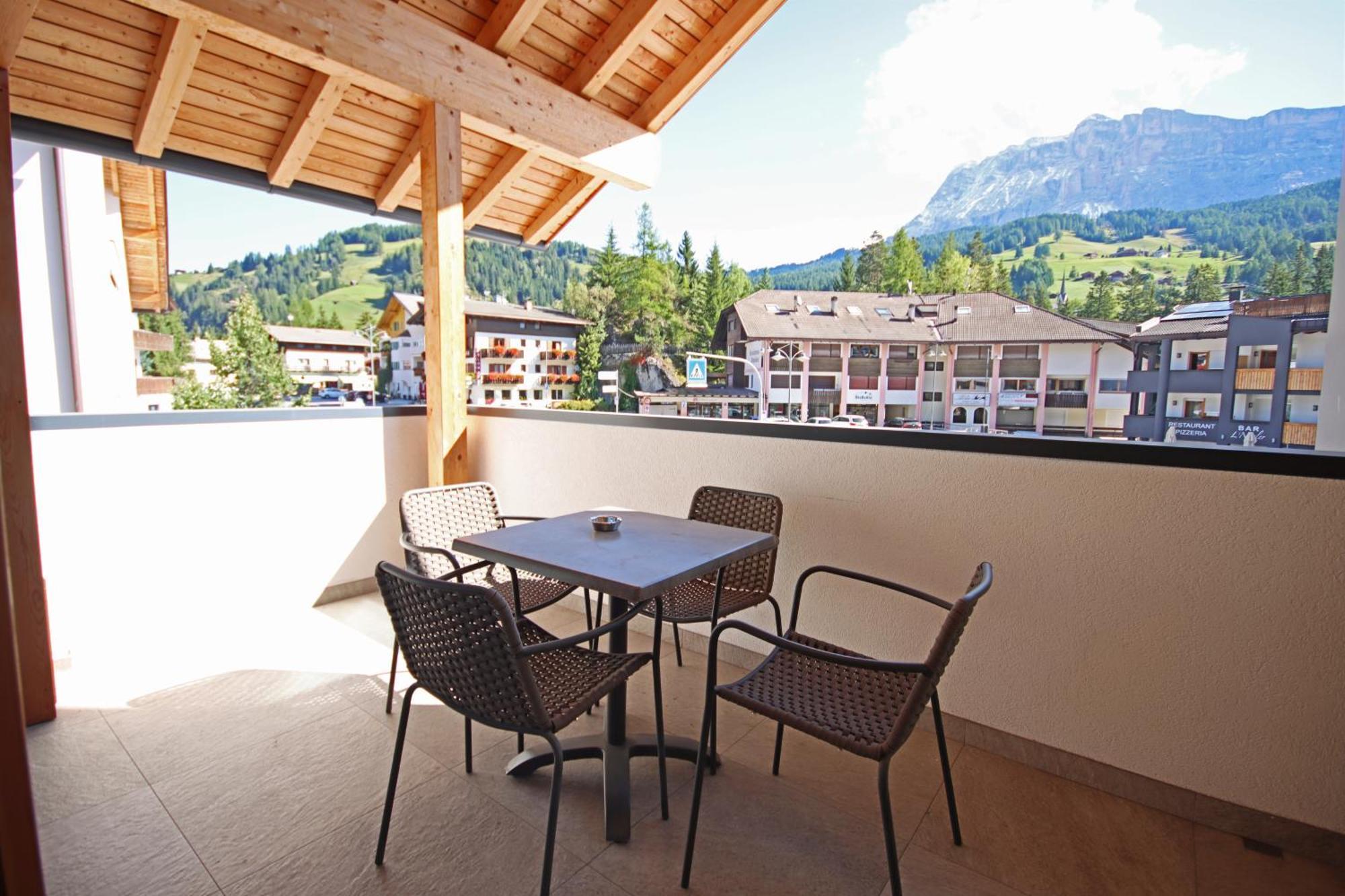 Aurturist Badia Apartamento Exterior foto
